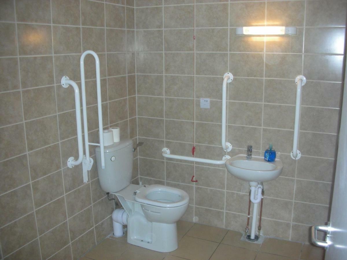 Green Adventure Ecohostel Clonmore Экстерьер фото